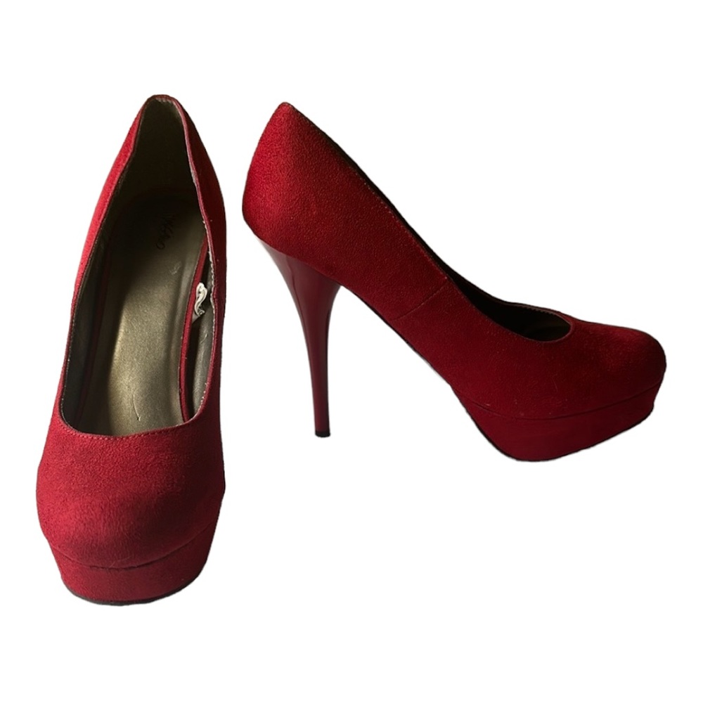 Mossimo Red Suede Pumps 👠 Size 7.5